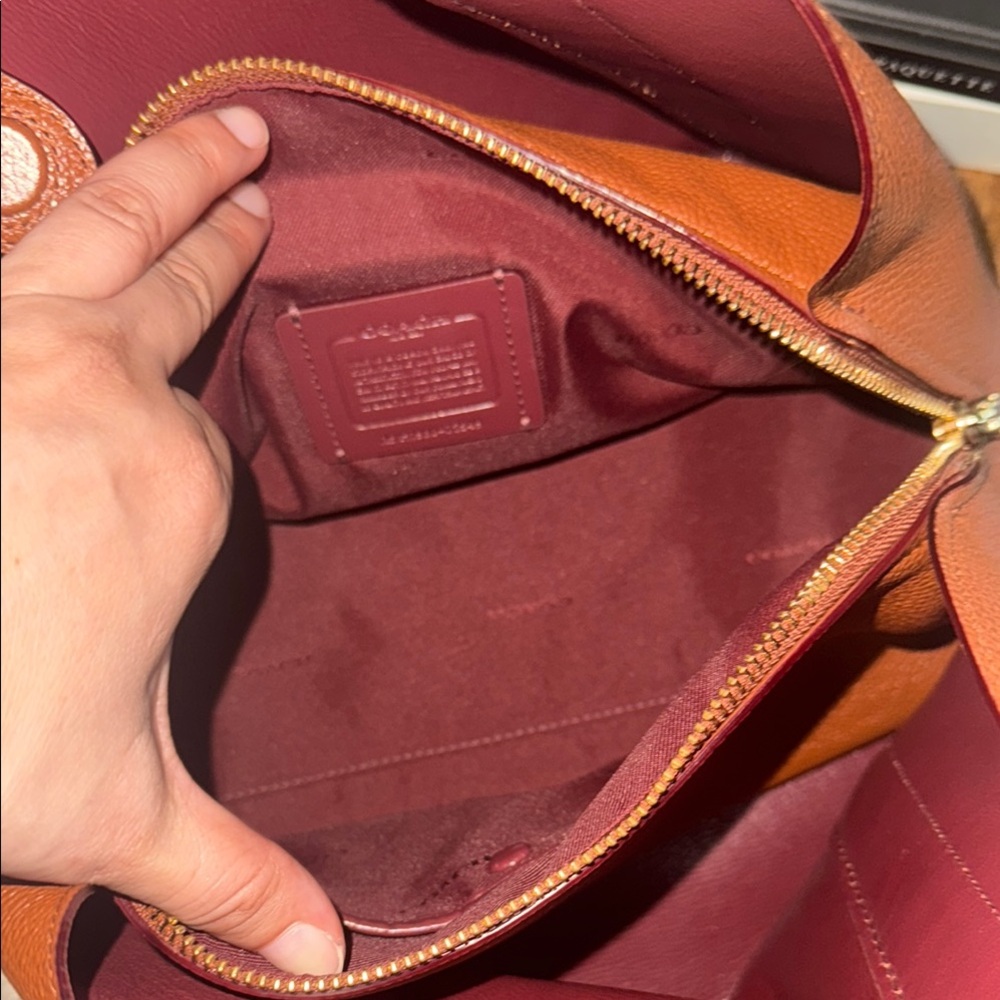 Coach Brown Leather Shoulder Bag - Picture 3 of 7